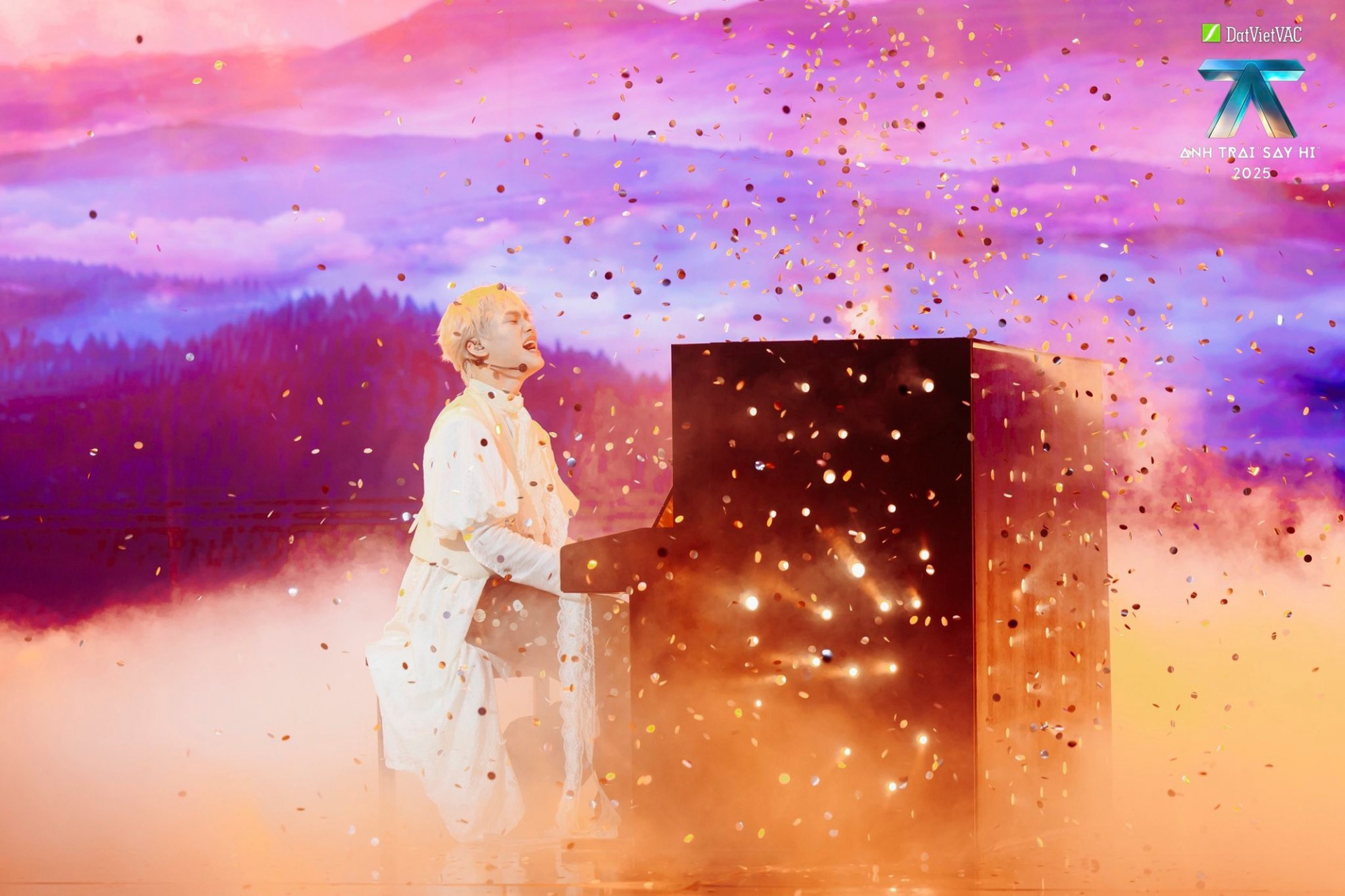 buitruonglinh liên tục mở rộng giới hạn của bản thân