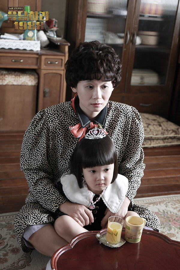 Vẻ đáng yêu của cô bé khiến khán giả như muốn tan chảy