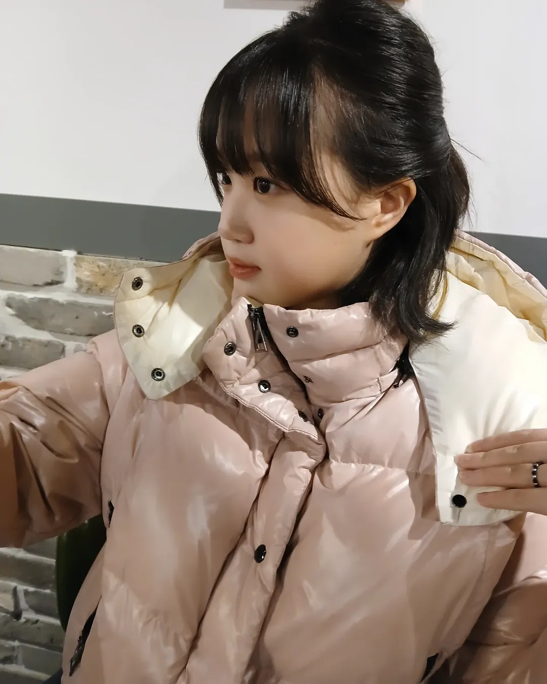 Khán giả mong đợi Kim Seol sẽ trở lại làng giải trí và trở thành gương mặt triển vọng