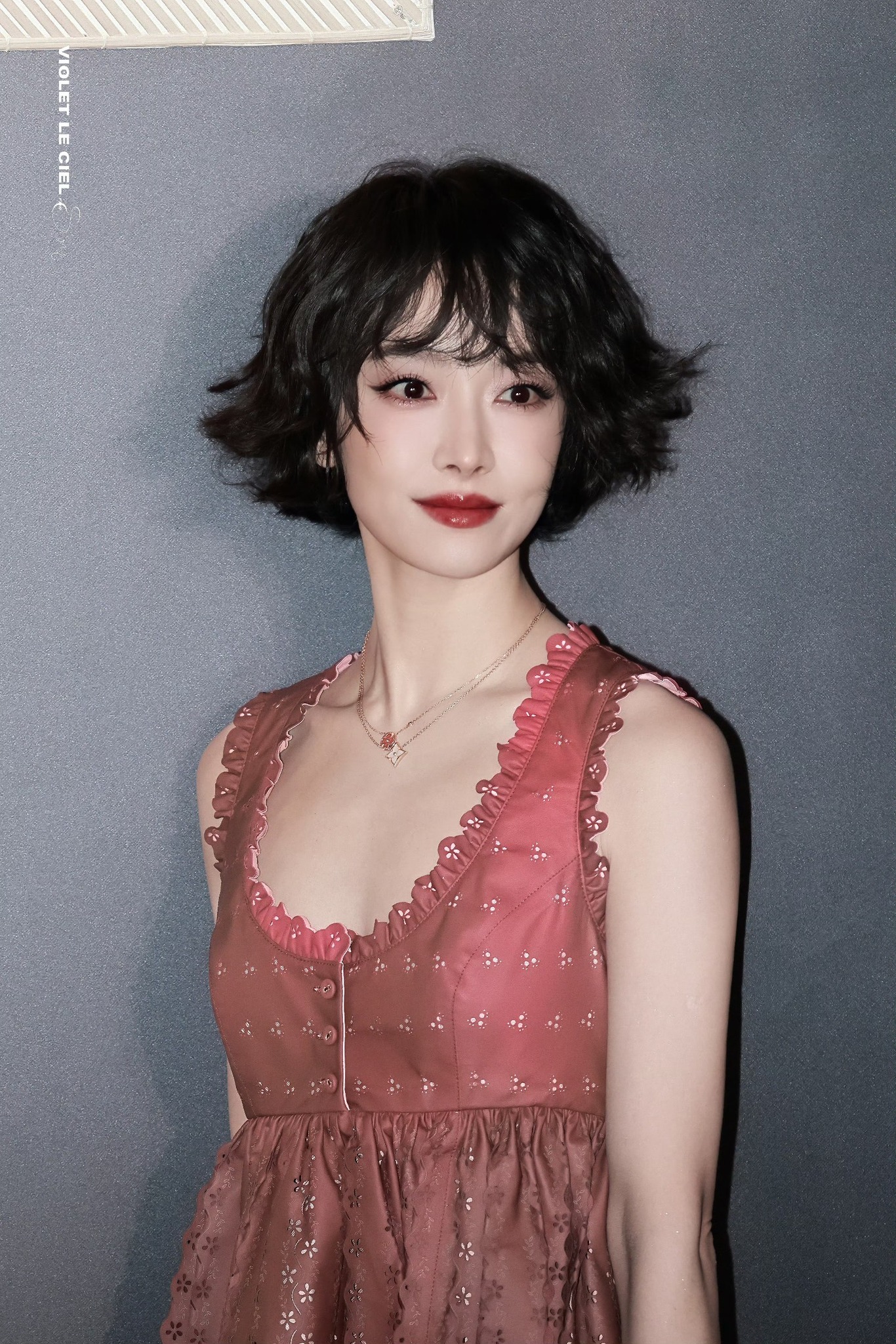 Tống Thiến debut cùng f(x) - nhóm nhạc Kpop đình đám ra mắt năm 2009 (Nguồn: VIOLET LE CIEL)