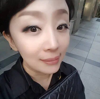 CEO Kang Seong Hee không thể đưa ra đoạn CCTV gốc mà chỉ là những đoạn cắt ghép (ảnh: Kbizoom)