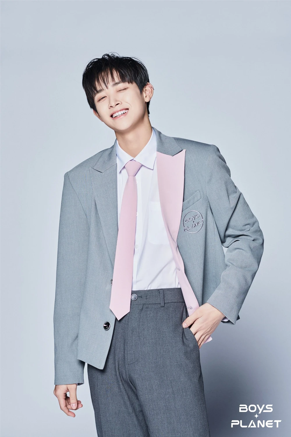 Lần đầu tiên nam ca sĩ thu hút sự chú ý khi trở thành thực tập sinh người Việt tham gia Boys Planet 999 (Ảnh: Boys Planet)