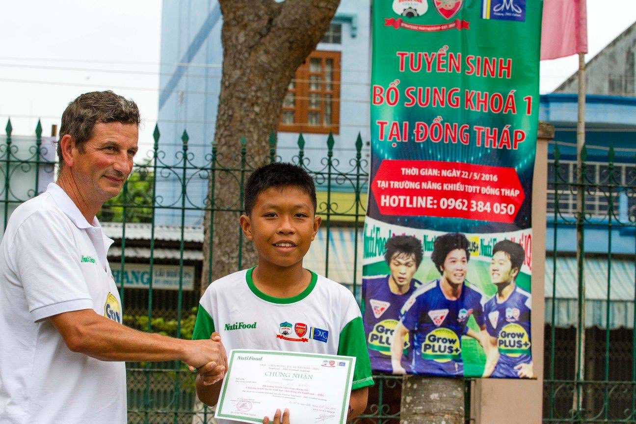 Lý Đức khi còn là học viên tại Học viện Nutifood JMG (Ảnh: FBNV)