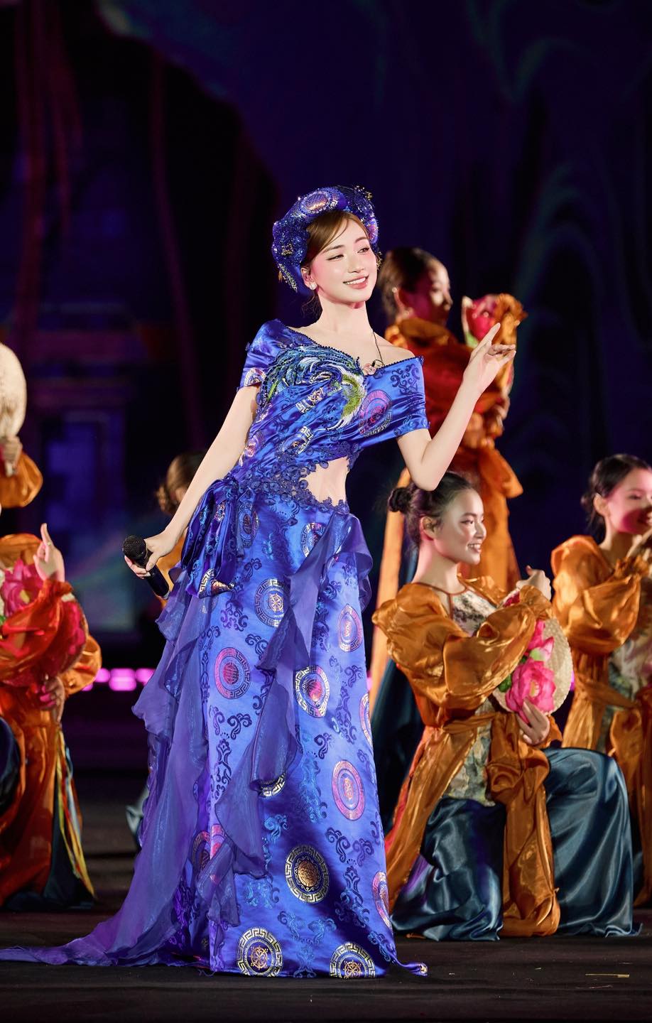 Fan tin rằng Hoà Minzy hoàn toàn đủ khả năng mang đến một concert đáng nhớ trong sự nghiệp (Ảnh: FBNV)