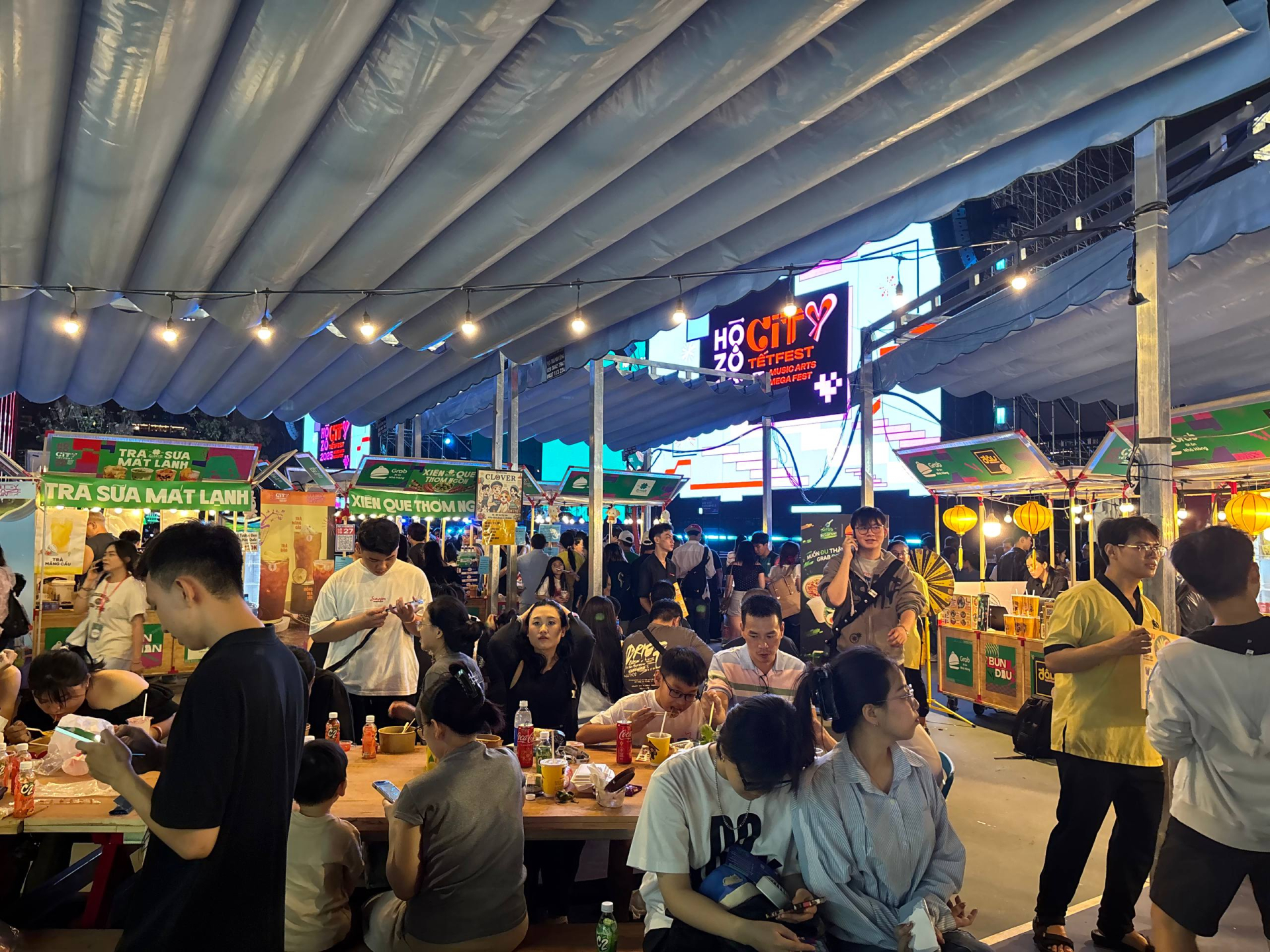 Công viên bờ sông Sài Gòn đã vui nay còn “bùng nổ” hơn với Tết Festival cực hoành tráng mà bất cứ ai cũng không thể bỏ lỡ