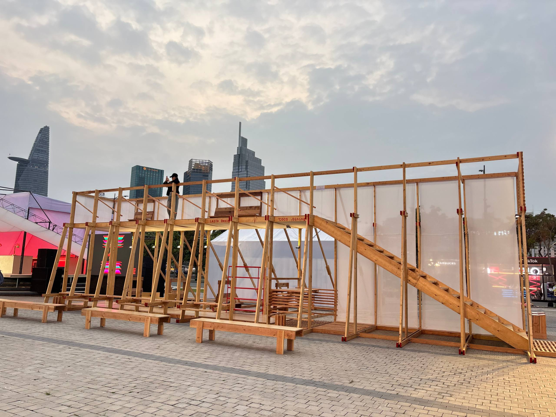 Công viên bờ sông Sài Gòn đã vui nay còn “bùng nổ” hơn với Tết Festival cực hoành tráng mà bất cứ ai cũng không thể bỏ lỡ