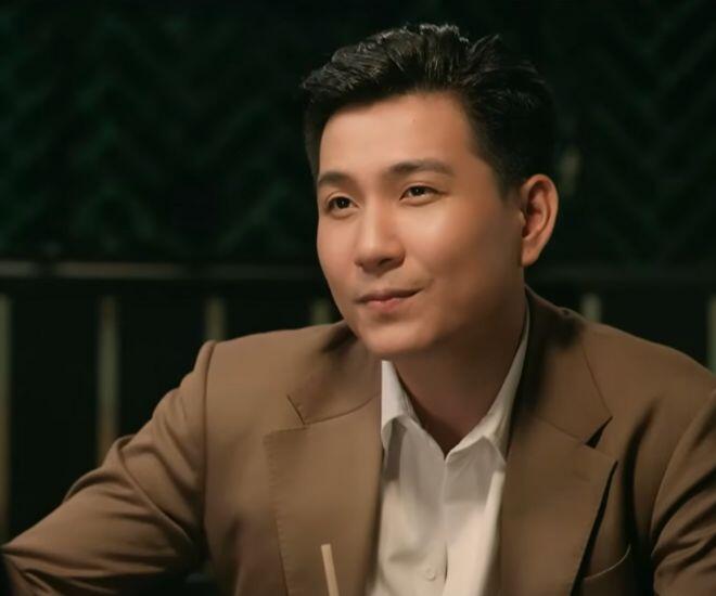 Không thể chê nổi mỹ nam Việt mặt búng ra trap boy: Ai đời đẹp quá thể đáng, cười một cái tim hẫng một nhịp