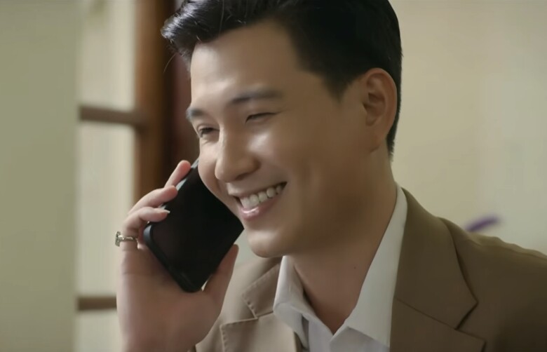 Không thể chê nổi mỹ nam Việt mặt búng ra trap boy: Ai đời đẹp quá thể đáng, cười một cái tim hẫng một nhịp