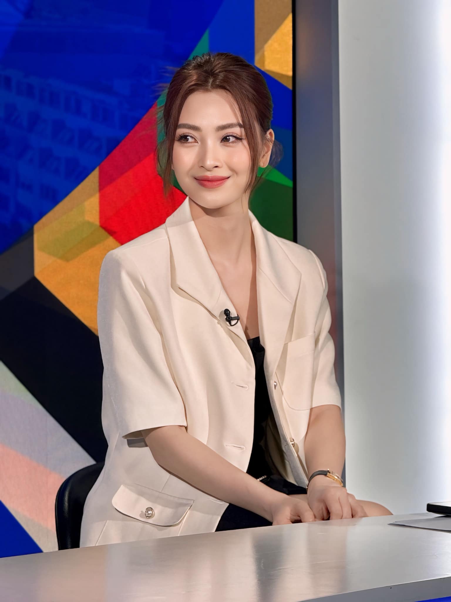 MC Huyền Trang Mù Tạt chia sẻ về hành trình làm nghề gây chú ý.