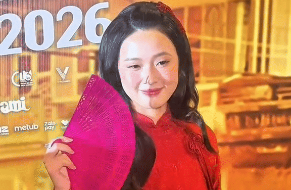 Midu biến thành “yêu quái” đấy à?