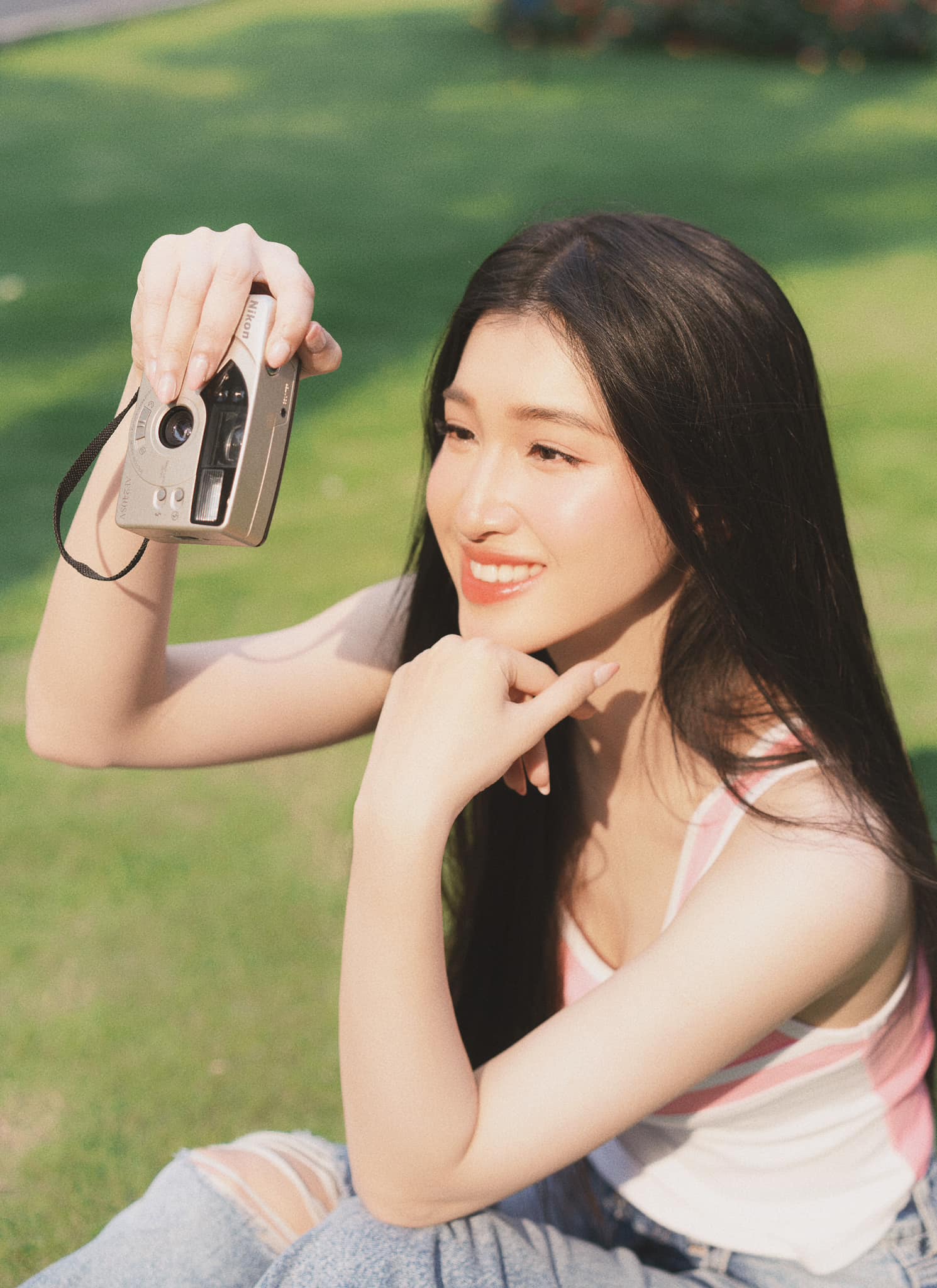 Á hậu Phương Nhi sở hữu nhan sắc đúng chuẩn 