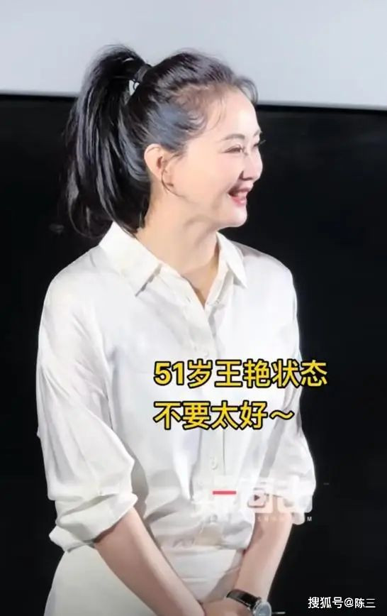 Nhan sắc giả đời thực gây sốc của mỹ nhân đẹp nhất  