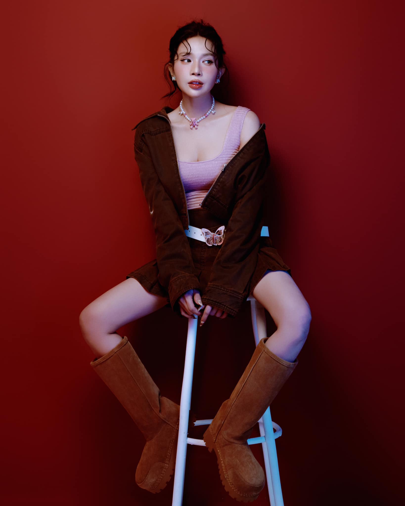  Nữ diễn viên miền Tây giàu nhất Vbiz: Tiền nhiều đến mức rải khắp nơi, nhan sắc ngoài đời đẹp gấp 100 lần trên phim