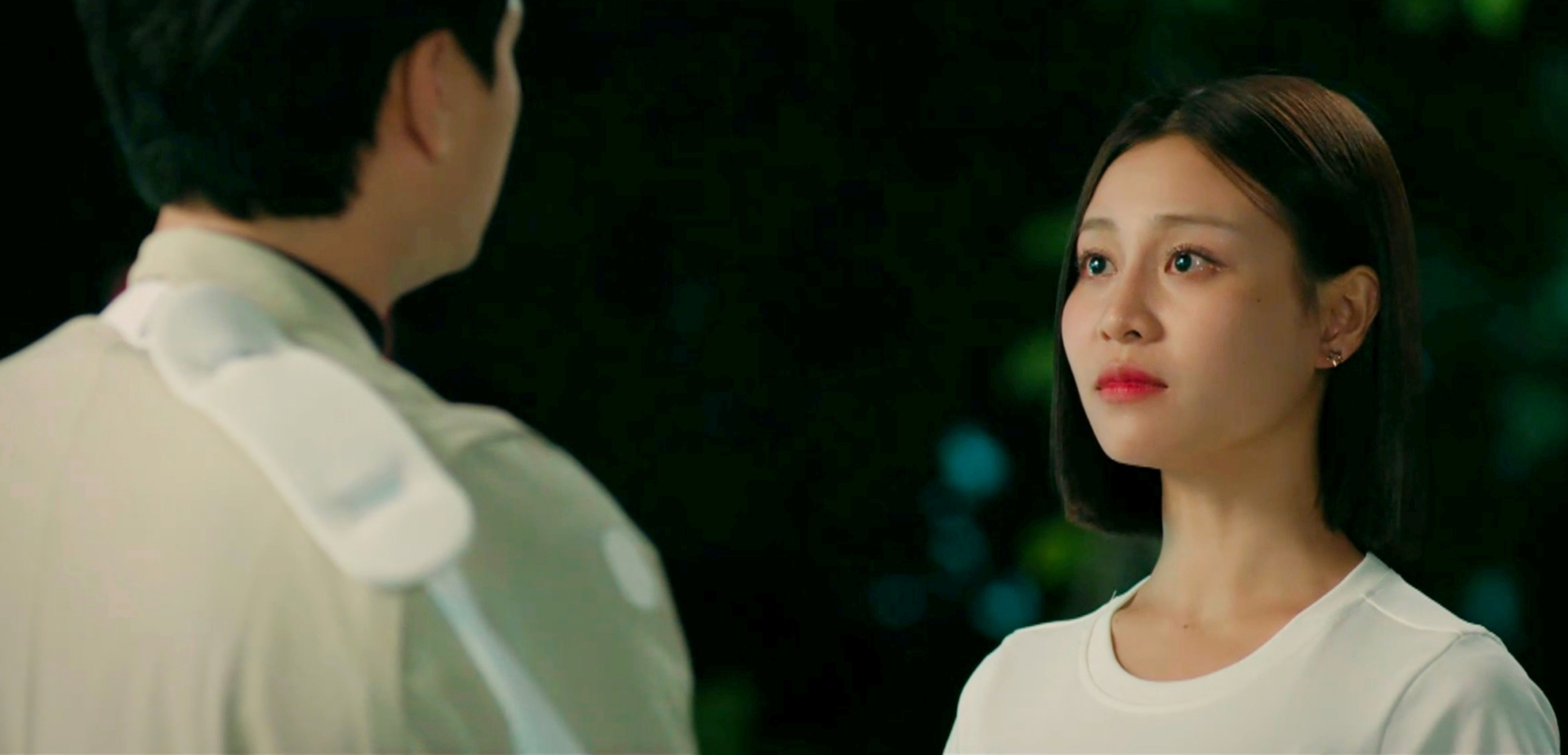 Những Tú quyết định bỏ lại quá khứ và tiến về phía trước