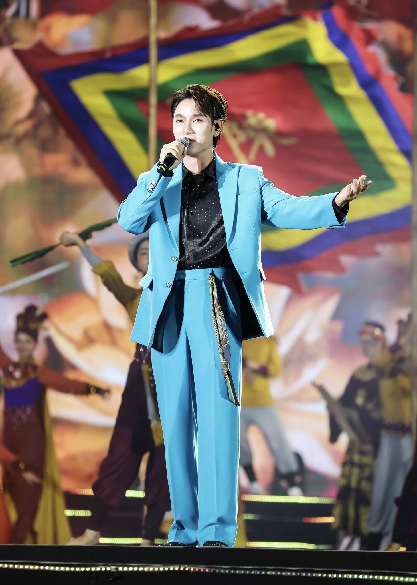 Không ít ý kiến nhắc lại làn sóng “thoát fan” từng xảy ra với Trúc Nhân trước đây làm ảnh hưởng tới sự ủng hộ Vạn Sự Như Ý