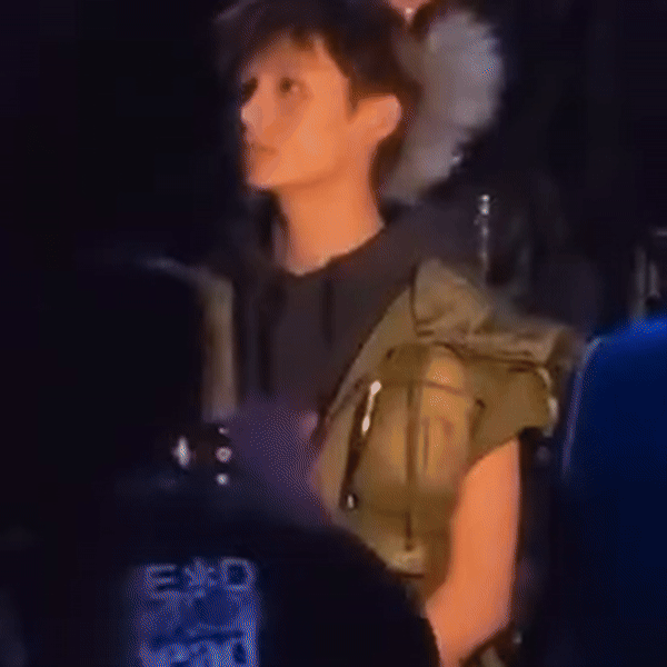 Hội mỹ nam đẹp nhất hiện tại liên tục lộ thái độ chế nhạo tiền bối, ngũ quan nhăn nhó khó hiểu