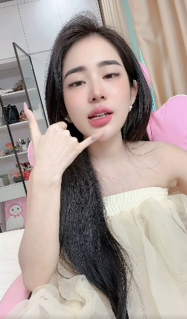 TikToker Linh Le Te cũng đã làm clip xin lỗi vì nóng giận và chia sẻ rõ về sự việc 