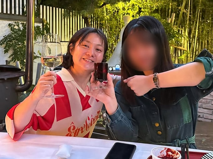 Quản lý A phủ nhận chuyện Park Na Rae đối xử tệ trong cuộc gặp trực tiếp, nhưng sau đó thay đổi thái độ. Ảnh: X