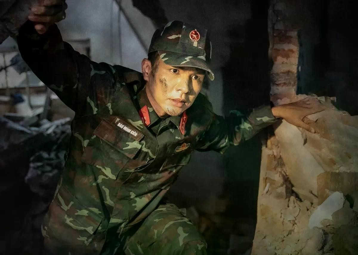 Việt Nam có 1 mỹ nhân đúng chuẩn “sách giáo khoa visual” nhưng cứ cất giọng là nhan sắc giảm hẳn một nửa