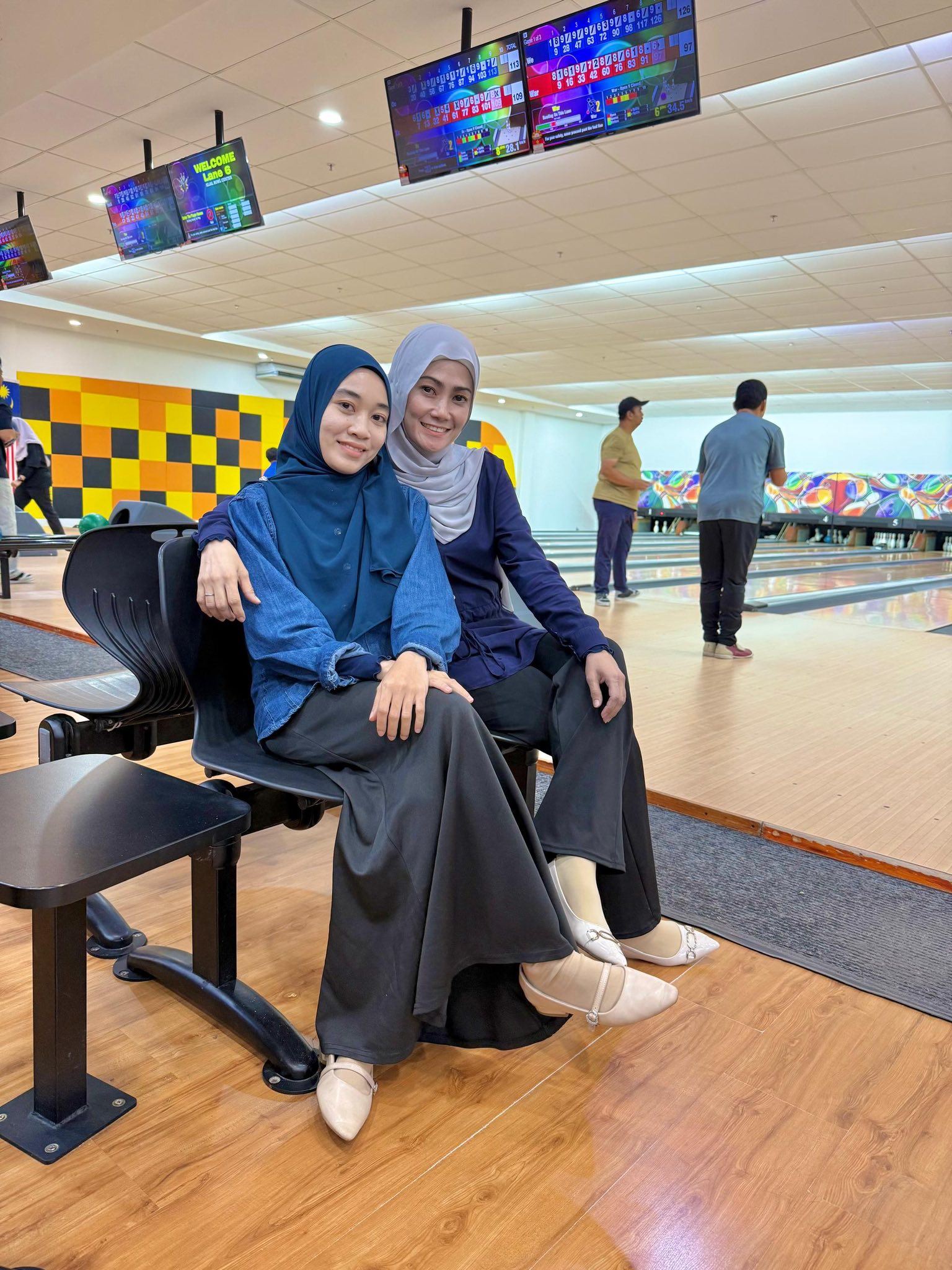 Sốc: Chồng công khai cưới bạn thân làm vợ bé, vợ cả gật đầu vì “anh ấy đã thành thật”