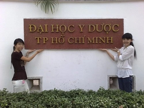 Trước khi theo đuổi con đường ca nhạc, Tóc Tiên từng là sinh viên ngành Y. (Ảnh: ITN)