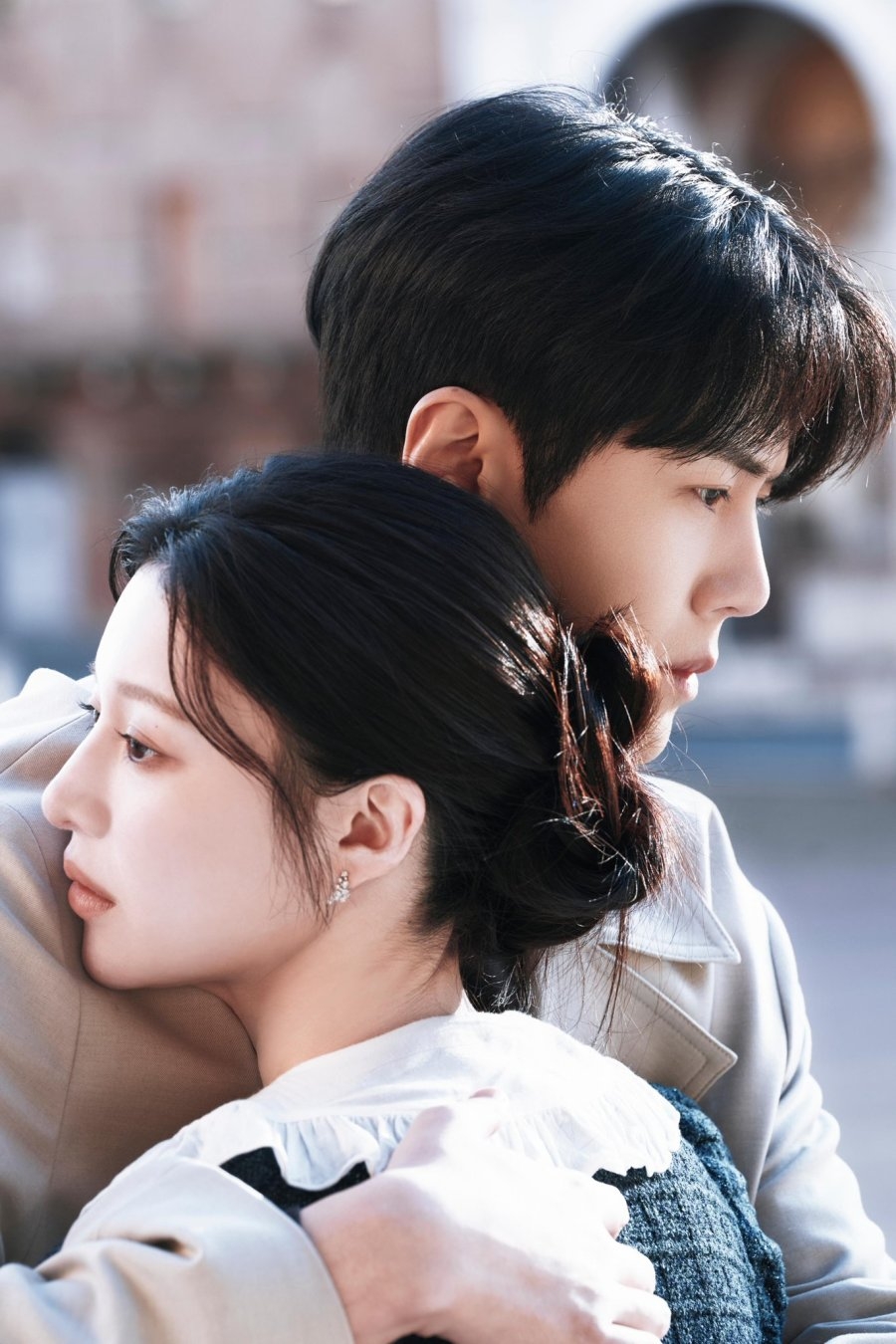 Xui xẻo 3 đời mới phải nhìn cặp đôi này hôn nhau: Nhà gái hành động khó chấp nhận, tức không để đâu cho hết