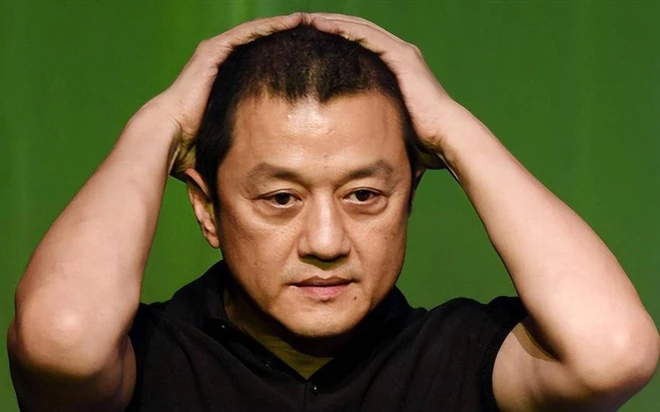 Lý Á Bằng lên mạng kể khổ, khán giả ra sức quyên góp giúp nam diễn viên trả nợ