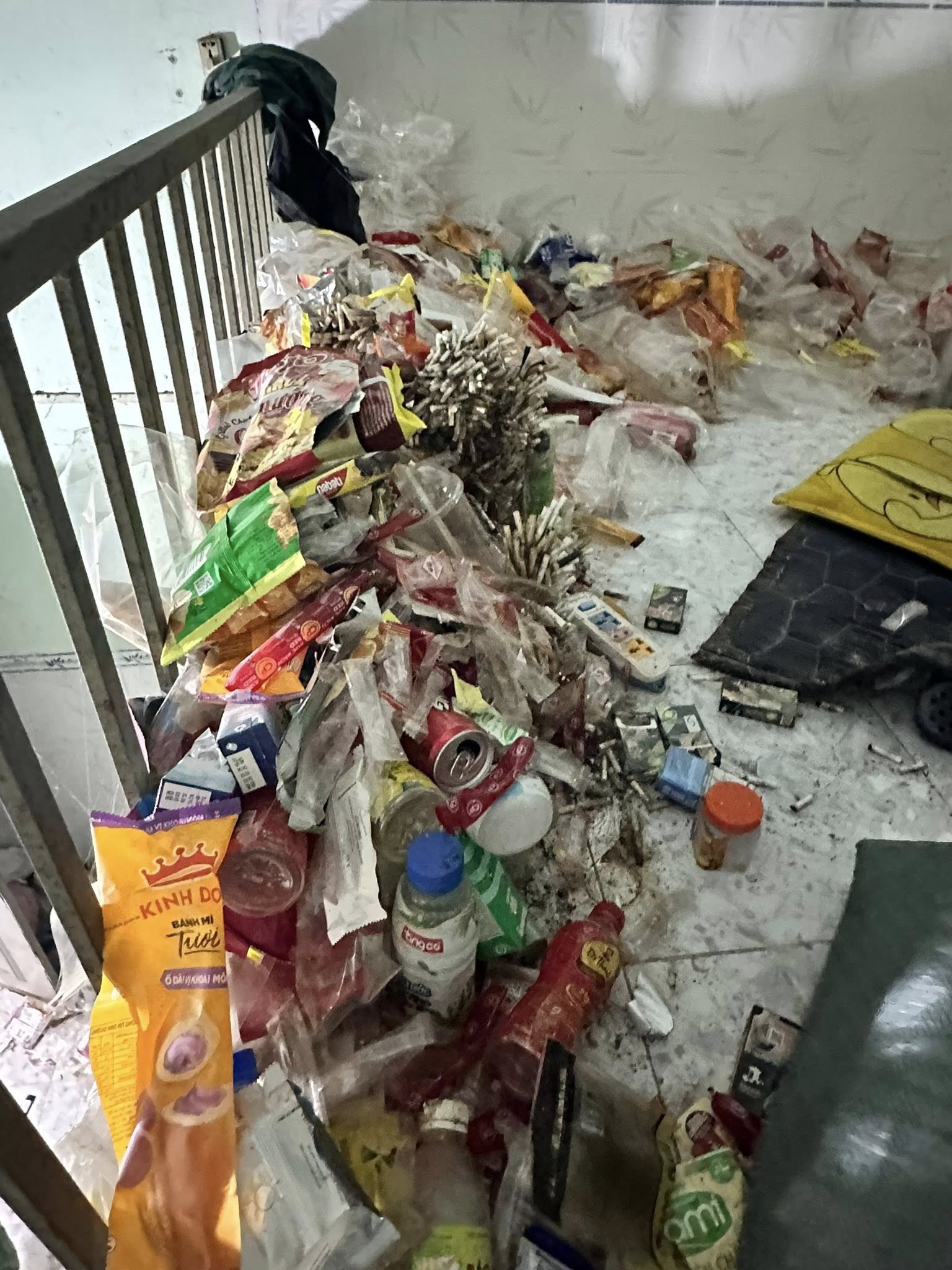 Mở cửa phòng trọ sau 2 tháng người thuê “mất tích”, gia đình chủ nhà ở Biên Hòa chết lặng vì cảnh bên trong