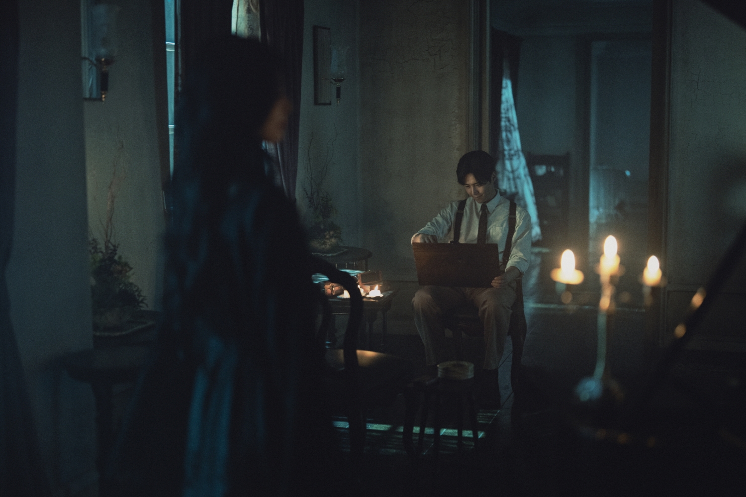 Hàm răng gây sốc của Suzy