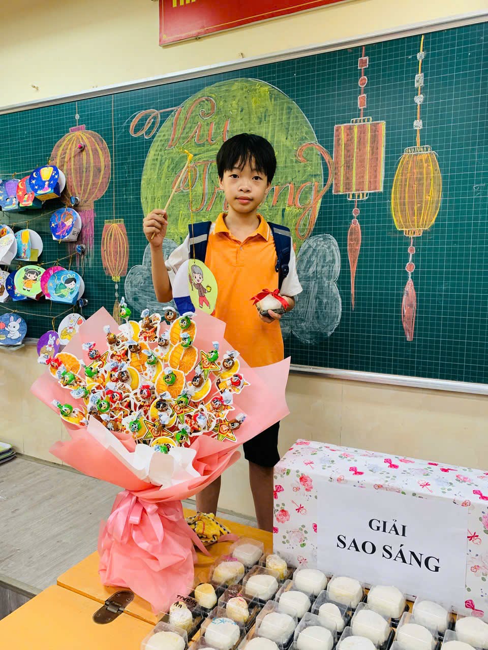 Dù lịch học đặc biệt, Mạnh Linh vẫn duy trì việc học văn hóa ổn định và nhiều năm liền đảm nhiệm vai trò lớp trưởng. (Ảnh: Diệu Linh)