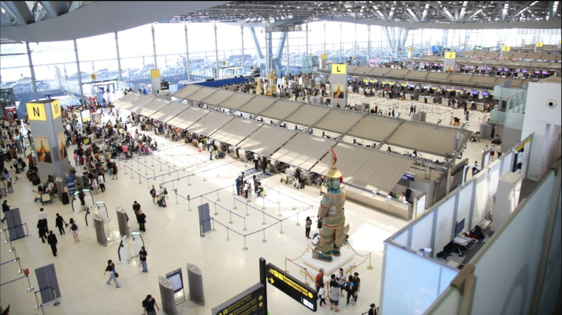   Điểm sàng lọc khẩn cấp tại sân bay Suvarnabhumi (Ảnh: Thairath)  