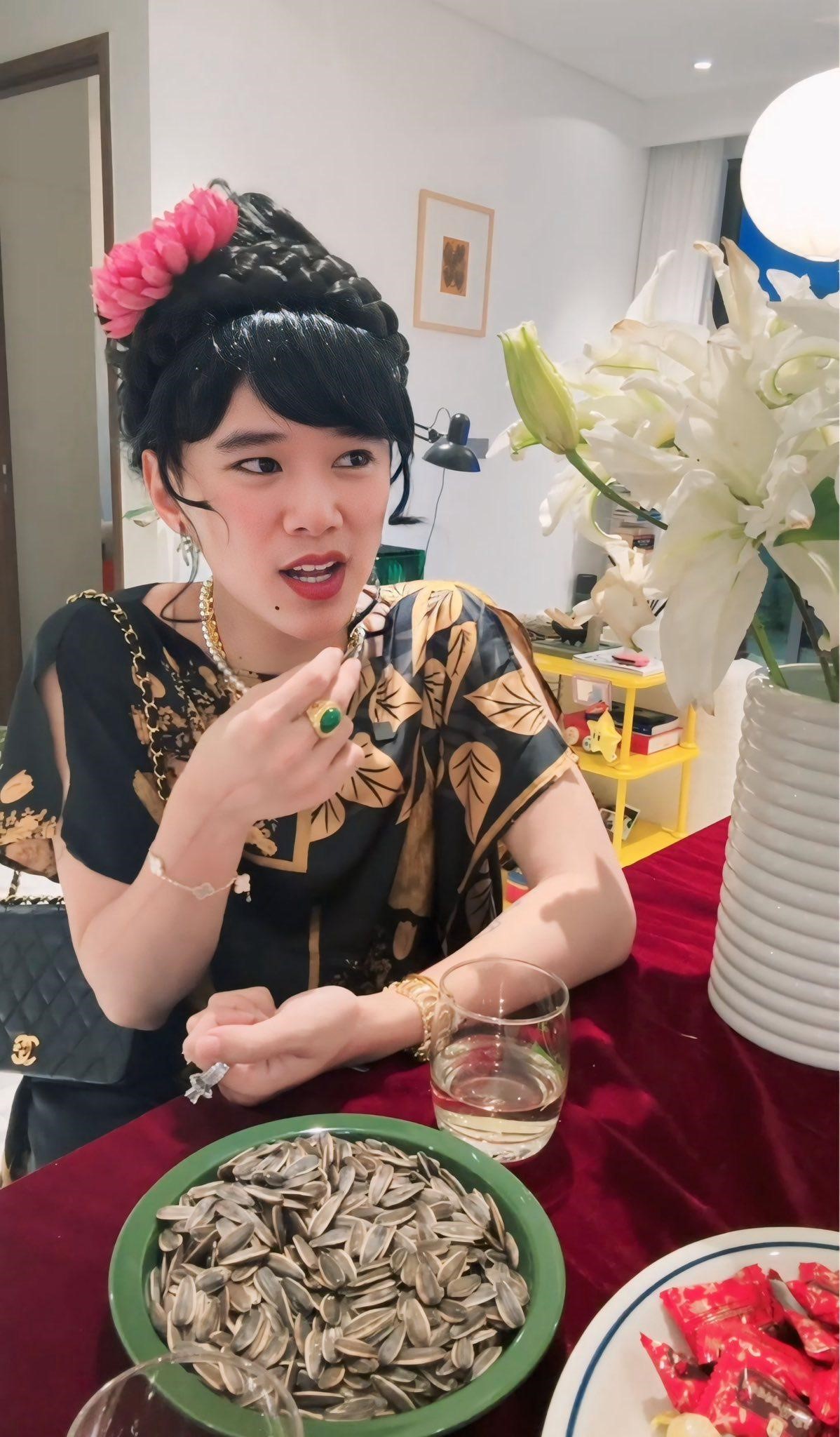 Anh chàng nổi lên với những content về mẹ.