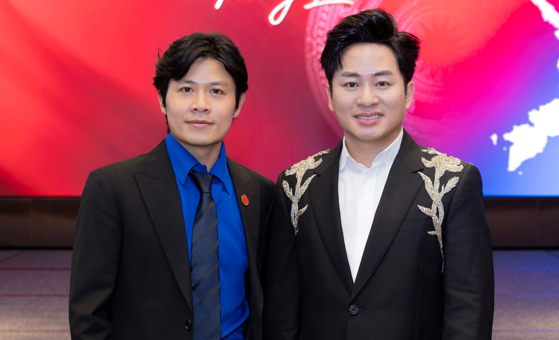 Tùng Dương đã phải liên hệ trực tiếp với nhạc sĩ Nguyễn Văn Chung (Ảnh: Facebook)