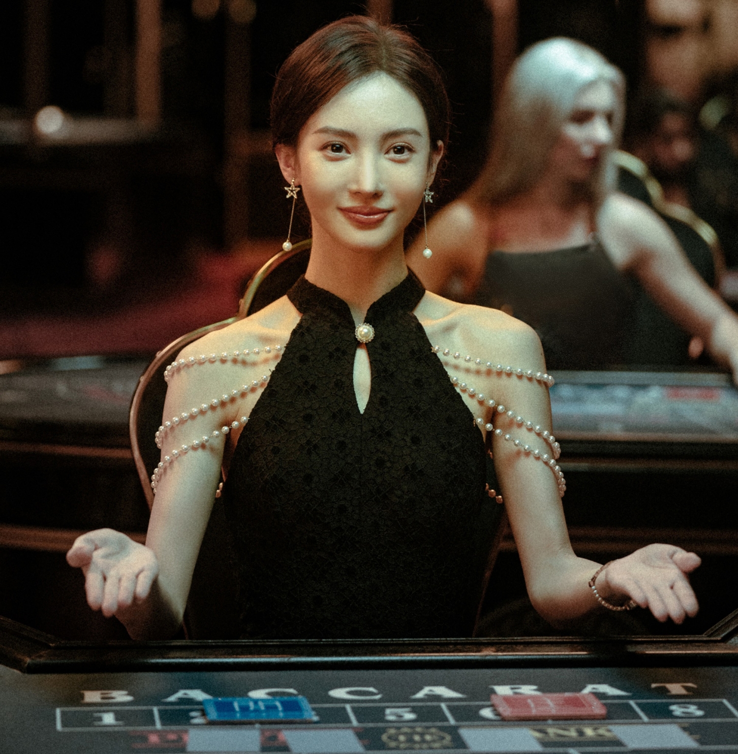 Cần loại bỏ mỹ nhân này khỏi showbiz ngay lập tức: Gây tai nạn, lừa bảo hiểm, nhân cách kém còn diễn siêu dở