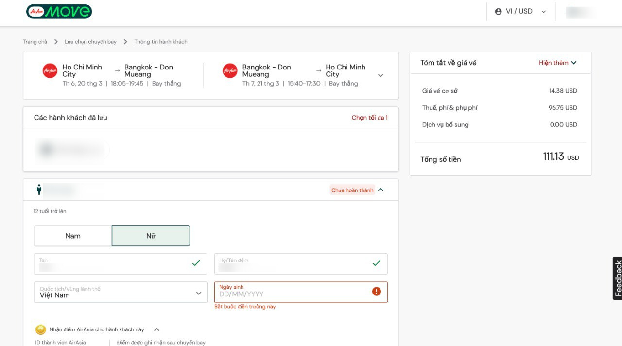 Khi đặt vé máy bay trên website chính thức của hãng, mức giá phải chăng hơn bao gồm thuế và phí. (Ảnh chụp màn hình)