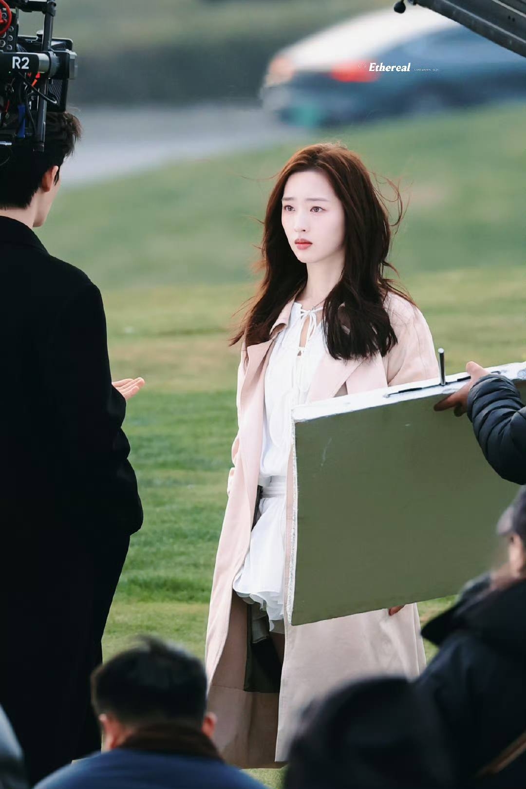 Tại sao đến tận 2026 cặp đôi này mới dính vào nhau vậy: Nhà gái là thiên thần tuyết, nhà trai đẹp chấn động