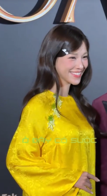 Hoàng Oanh lâu rồi mới xuất hiện, bỗng lộ một thứ giả ơi là giả!