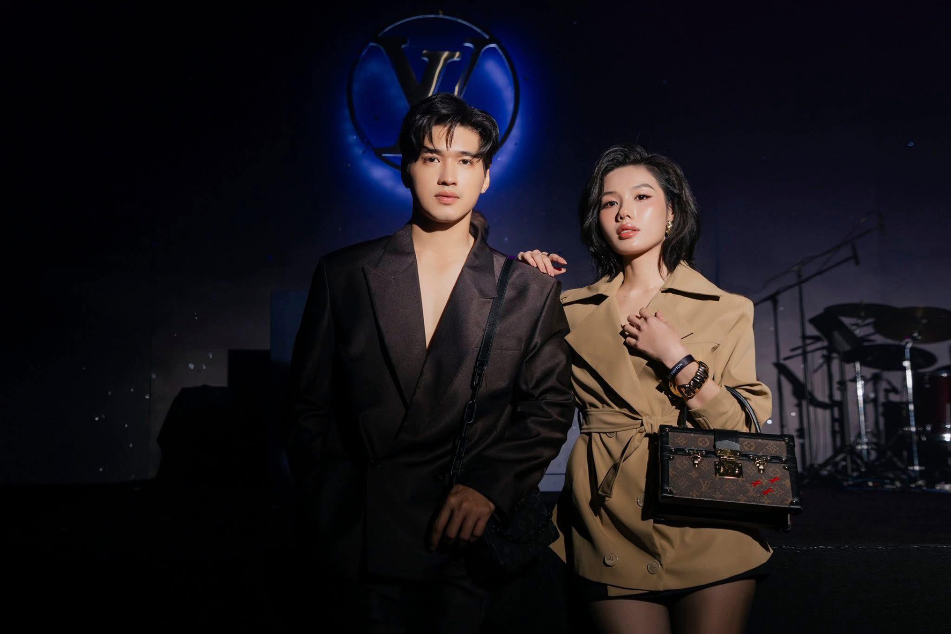 Hai người quá đẹp đôi nhưng nhiều khán giả không dám ship