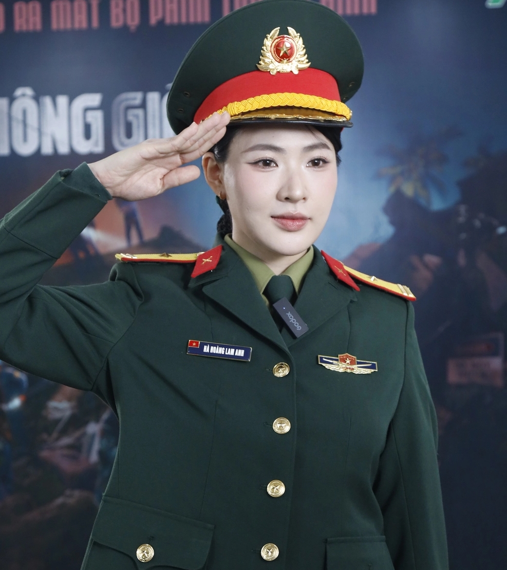 Minh Trang từng được khán giả biết đến thông qua các tác phẩm như Cây Táo Nở Hoa và Yêu Trước Ngày Cưới.