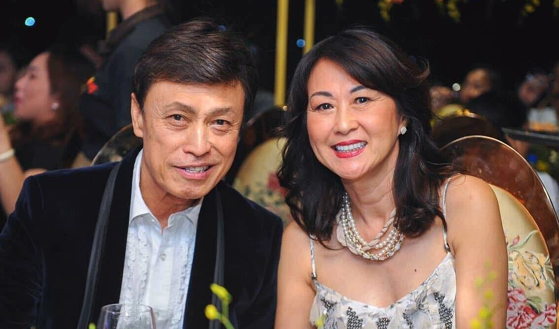 Thời gian gần đây, dư luận xôn xao trước thông tin danh ca Tuấn Ngọc và ca sĩ Thái Thảo ly hôn (Ảnh: Facebook)