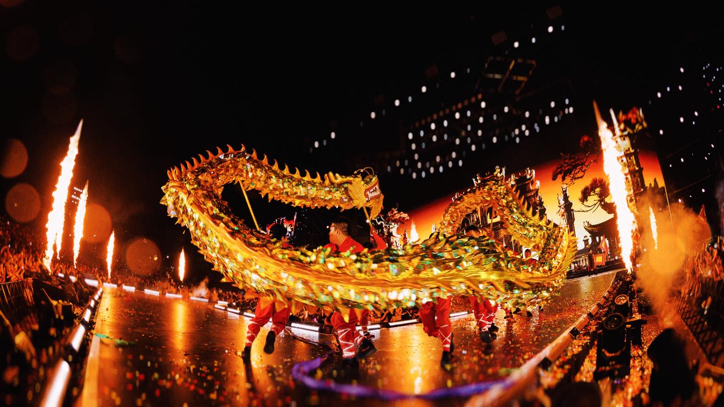 Nữ ca sĩ được Bộ VH-TT-DL vinh danh: Tổ chức fan-concert 8000 người, cả dàn sao hạng A góp vui 