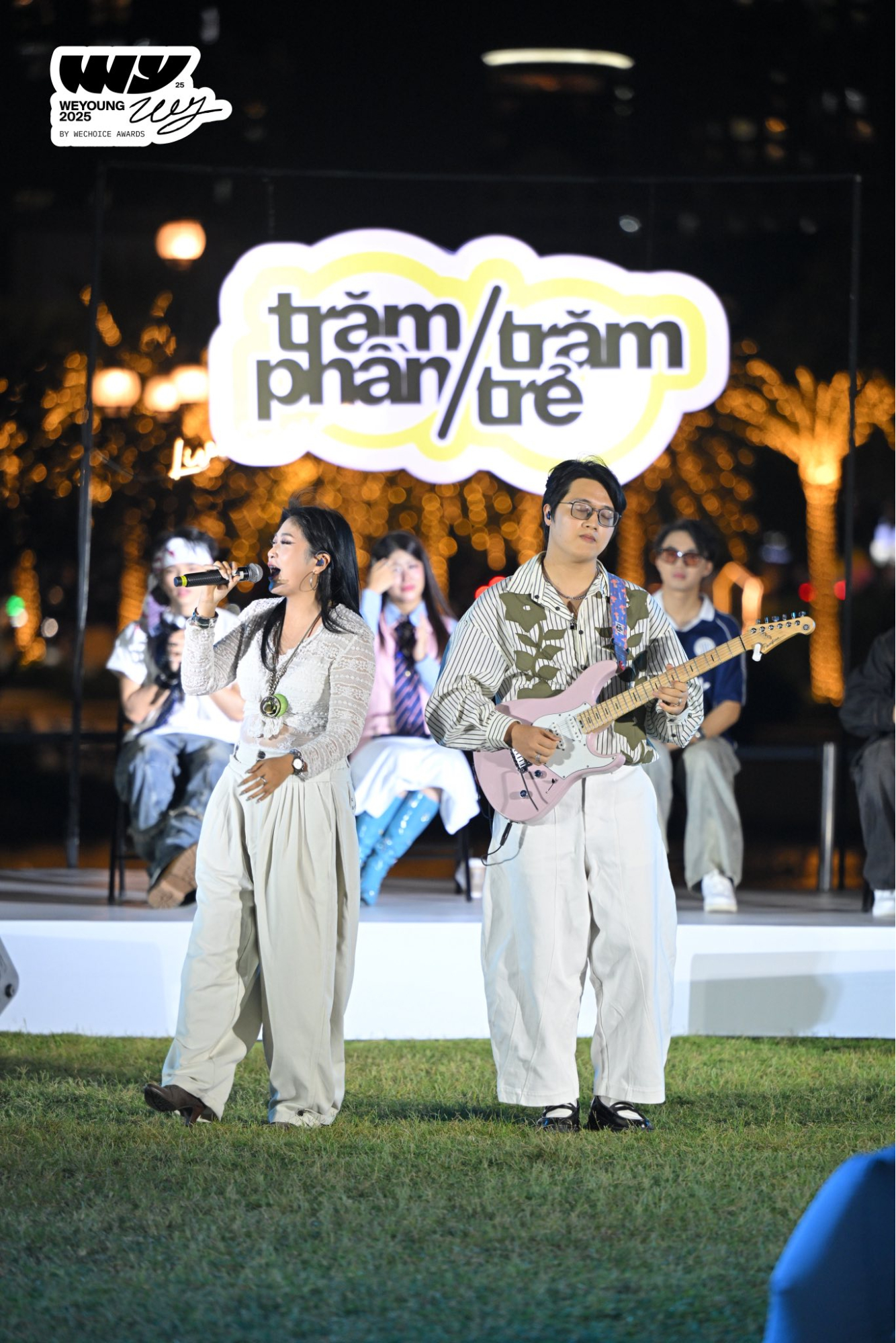 Trăm Phần Trăm Trẻ Live Session: Bữa tiệc âm nhạc khiến Gen Z đứng ngồi không yên, càng nghe càng “dính” 