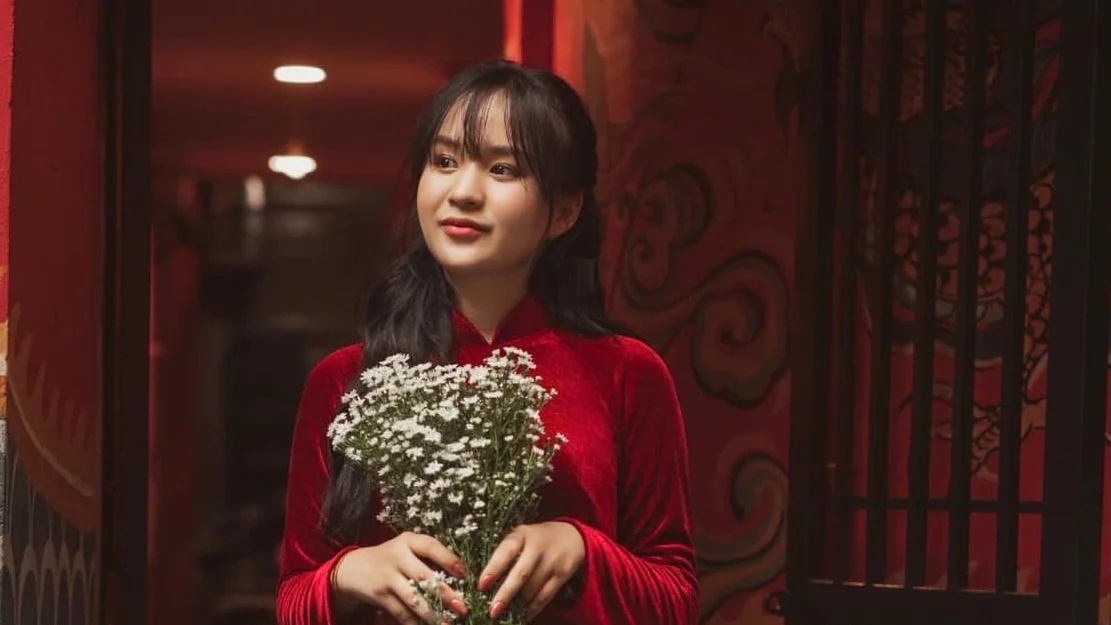 Trước khi bị bắt, Bùi Thị Phương Linh hiện đang theo đuổi việc học tập song song với hoạt động người mẫu. 