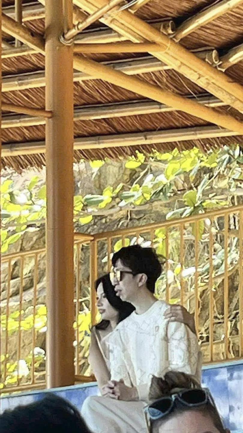 Động thái của Pháo giữa lúc ViruSs lộ ảnh hẹn hò trợ lý