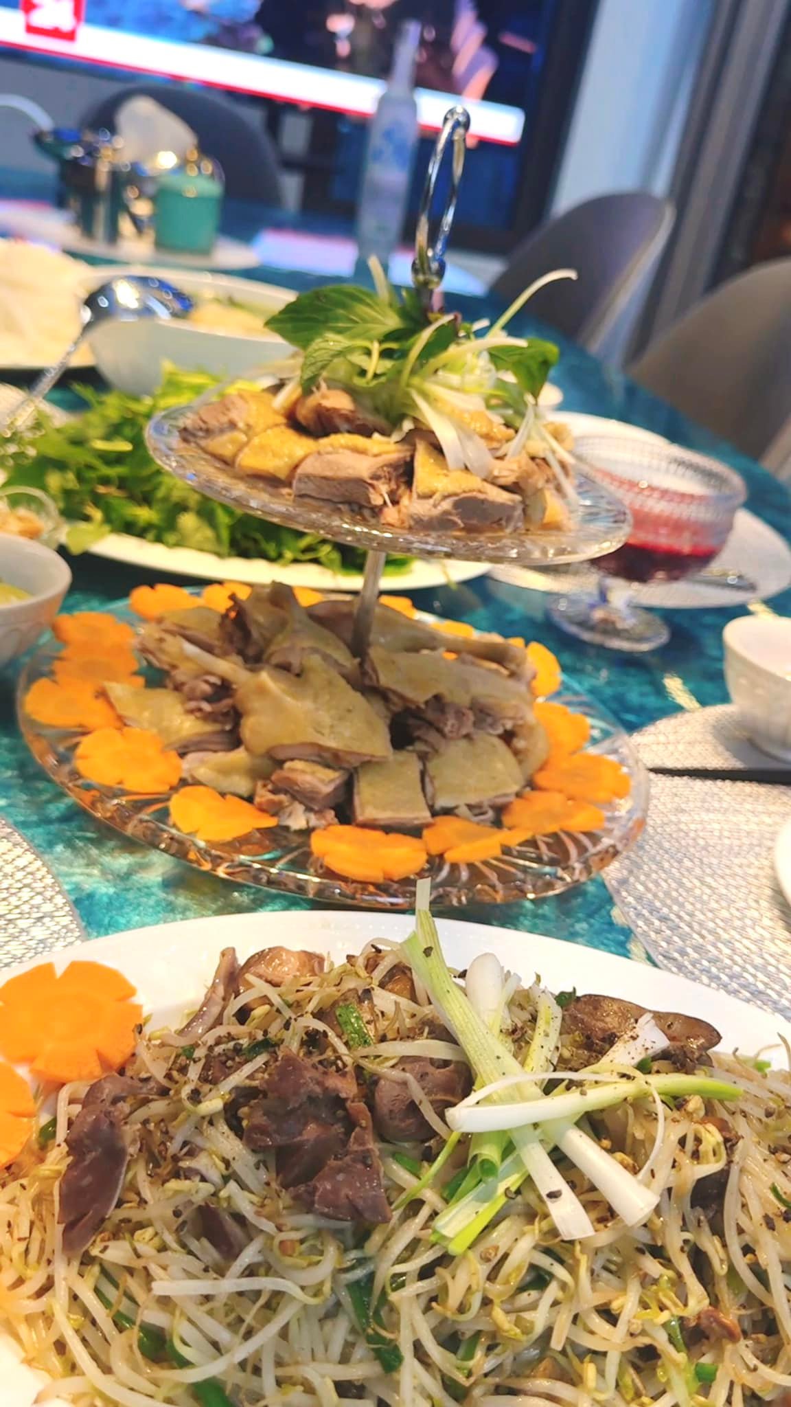 Một số mâm cơm của Phương Oanh 