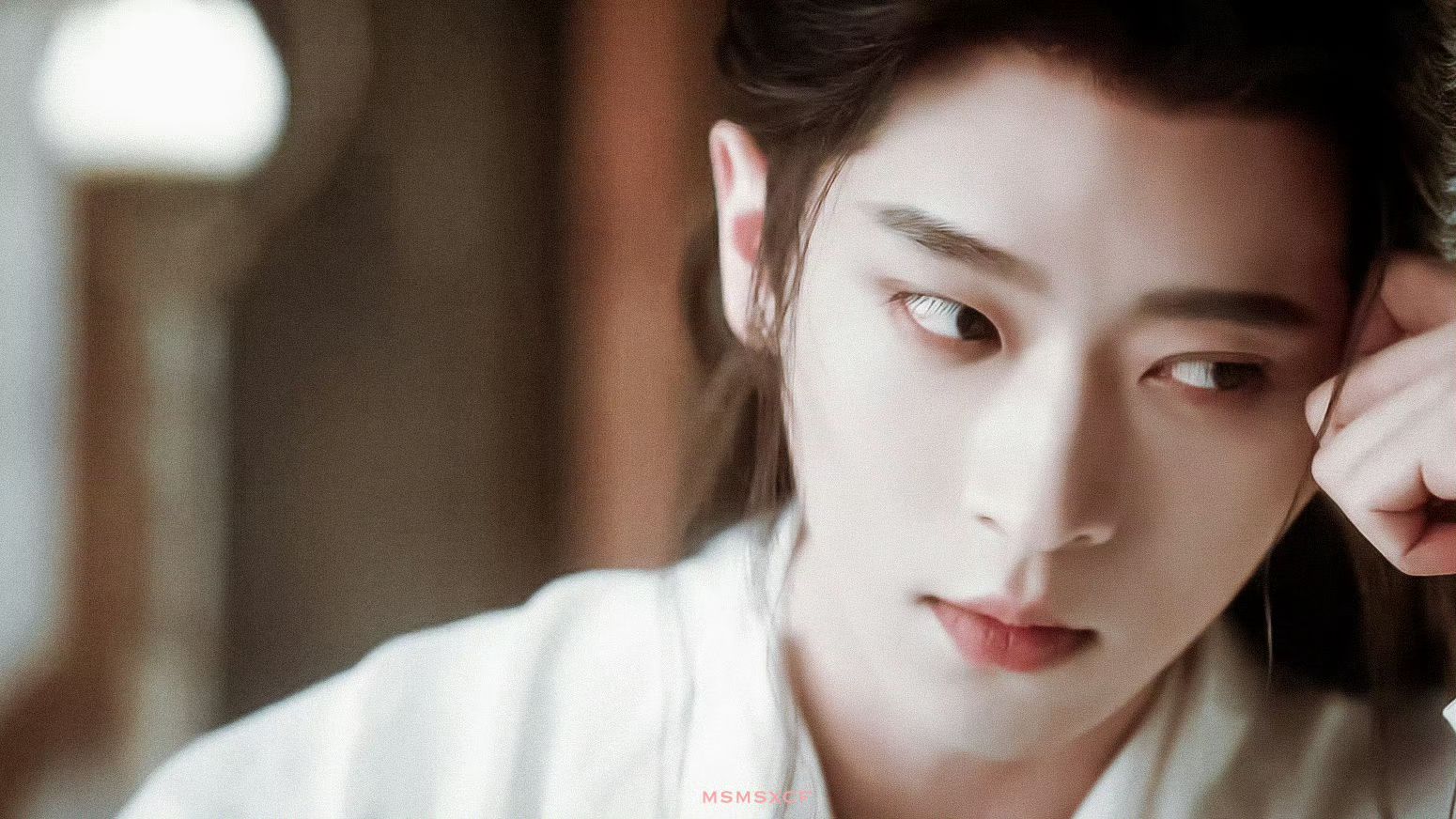 Diễn xuất chắc tay của anh cũng khiến nhân vật Hạ Hầu Đạm có chiều sâu hơn