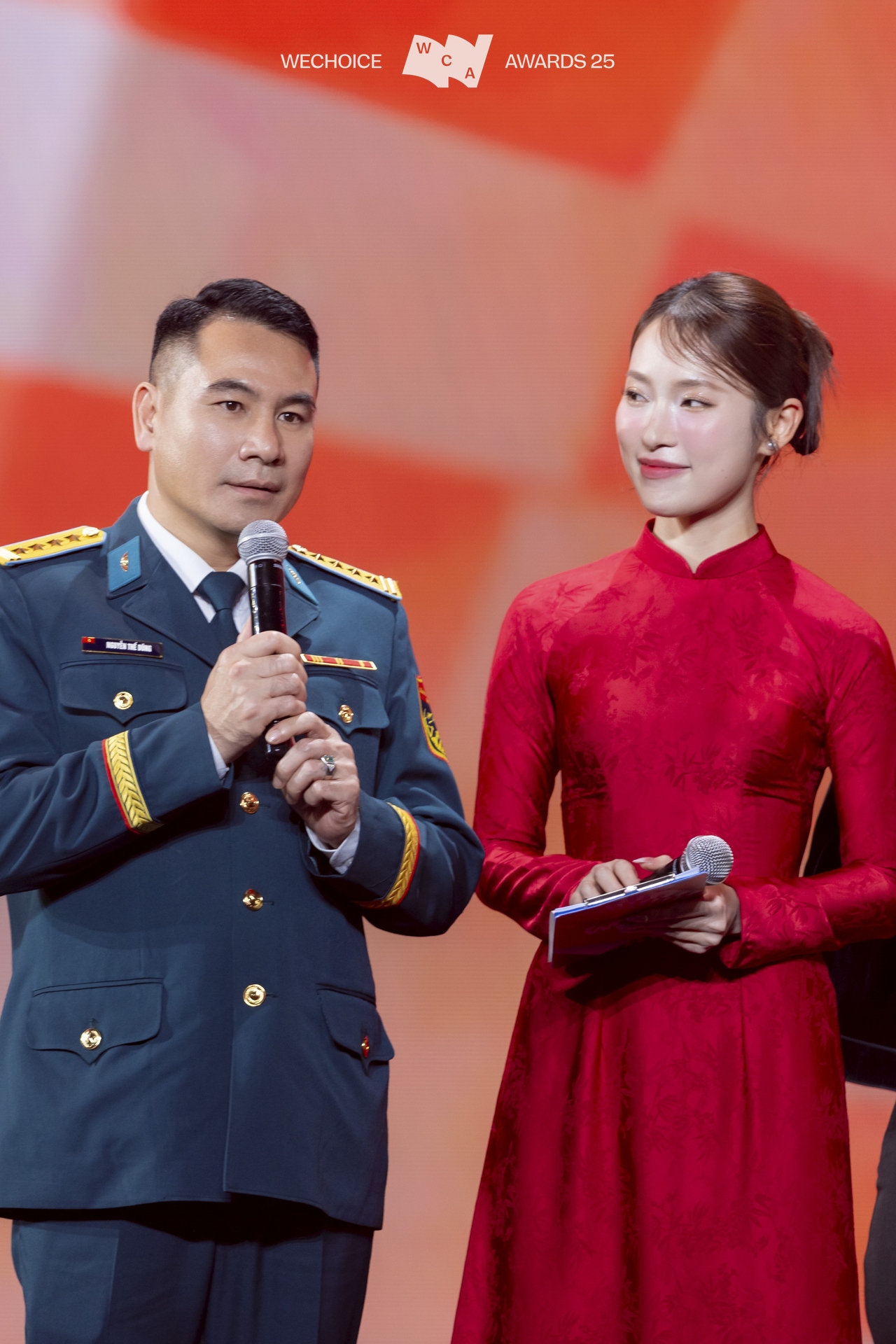 Phần chia sẻ của Đại tá Nguyễn Thế Dũng mang đến nhiều cảm xúc đặc biệt.