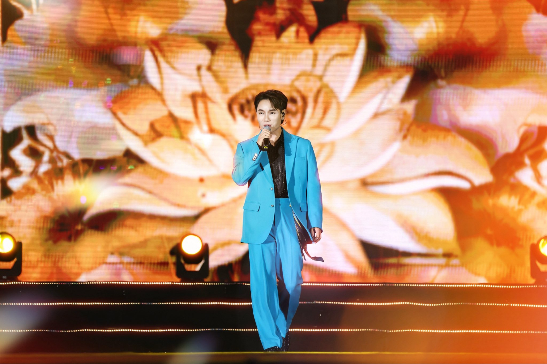 Ở thời điểm hiện tại, Trúc Nhân vẫn là một trong những gương mặt nổi bật của Vpop (Ảnh: FBNV)