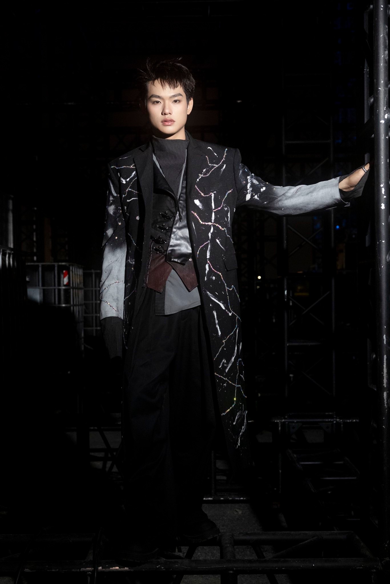 Năm 2025 đánh dấu bước tiến quan trọng trong sự nghiệp của buitruonglinh khi anh tham gia Anh Trai Say Hi (mùa 2). (Ảnh: FBNV)