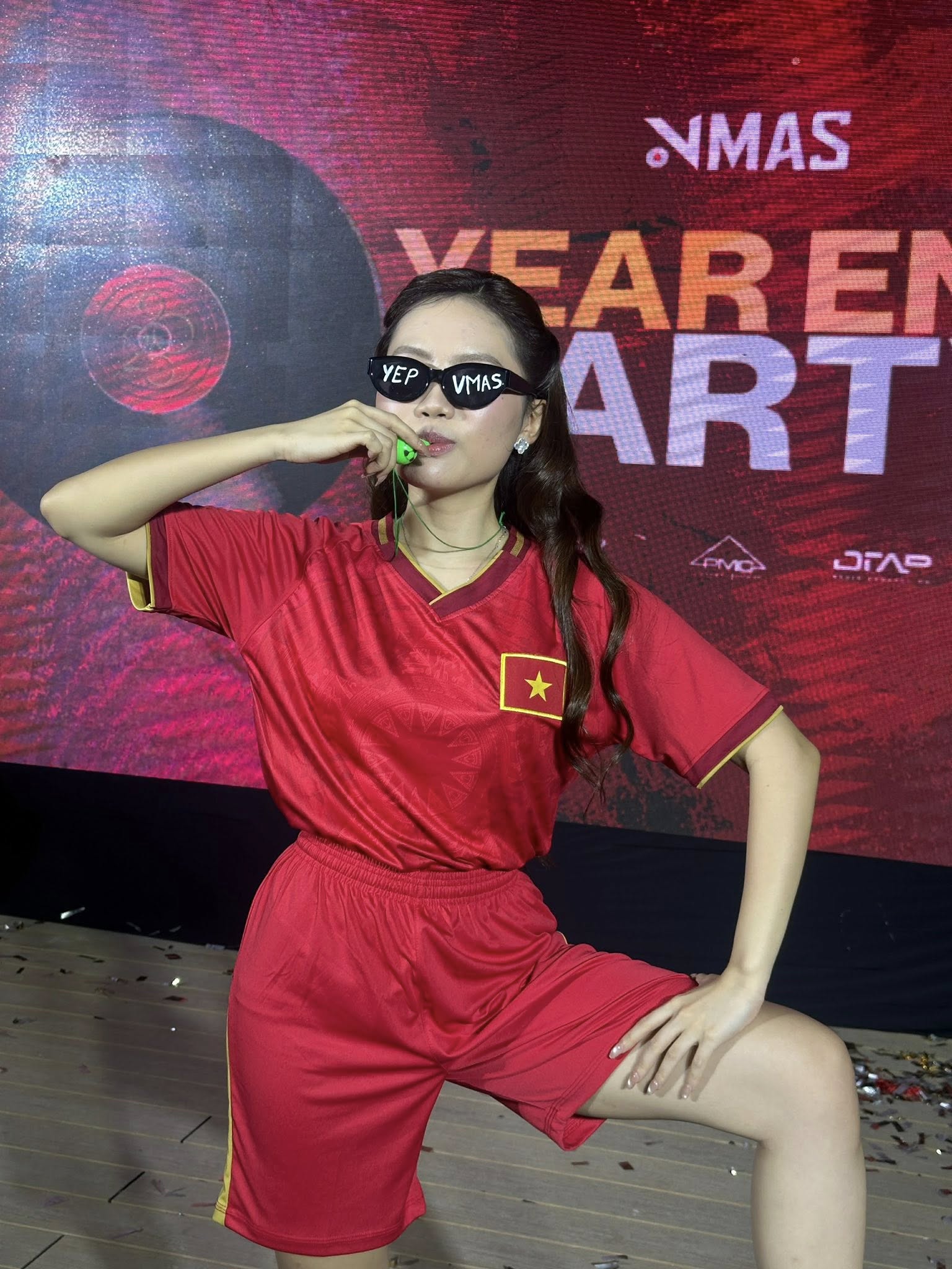 Phương Mỹ Chi nhập vai Tóc Tiên quậy banh MXH, chính chủ phải nhắc nhở 1 điều